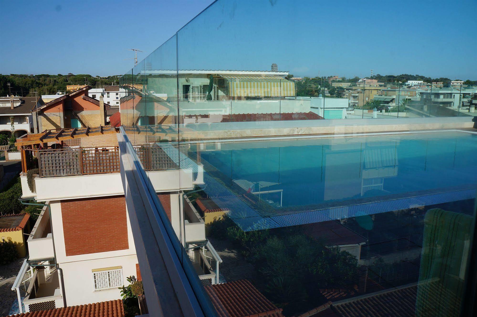 Hotel L'Approdo Anzio Exterior foto